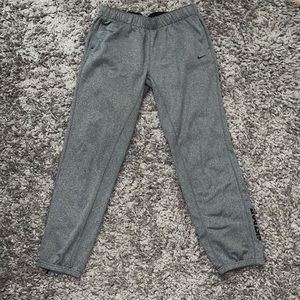 Nike dark grey sweatpants